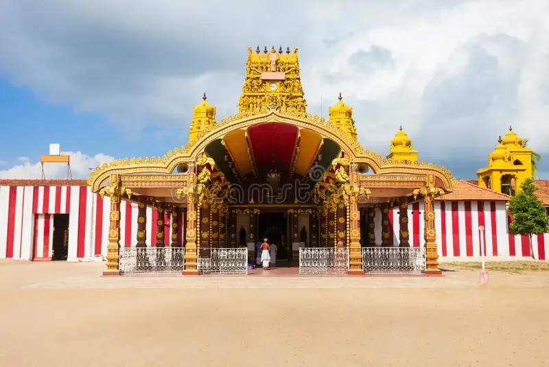 Nallur Kandaswamy Kovil — Sacred Dravidian temple