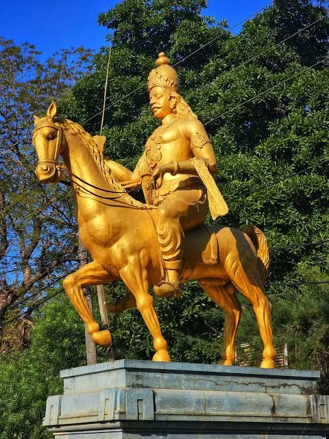 King Sangiliyan's Statue — Jaffna
